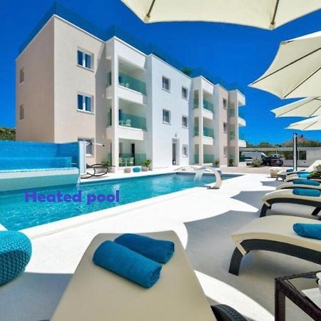 Luxury Apartment Arta-2 With Heated Pool And Jacuzzi Bibinje Extérieur photo