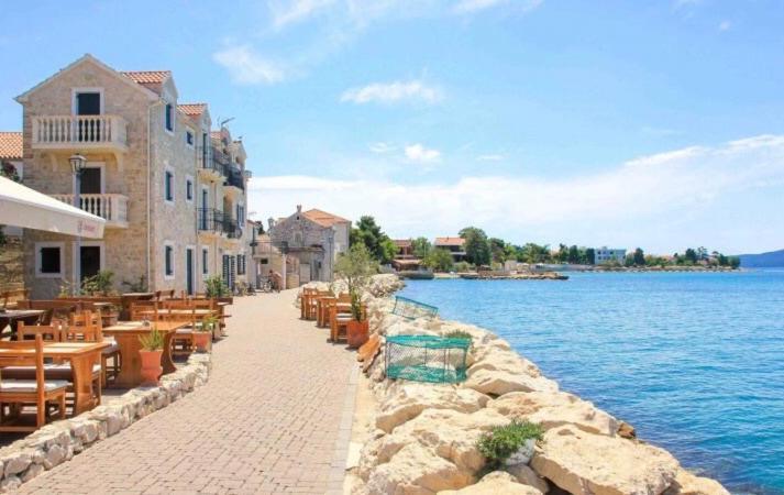 Luxury Apartment Arta-2 With Heated Pool And Jacuzzi Bibinje Extérieur photo