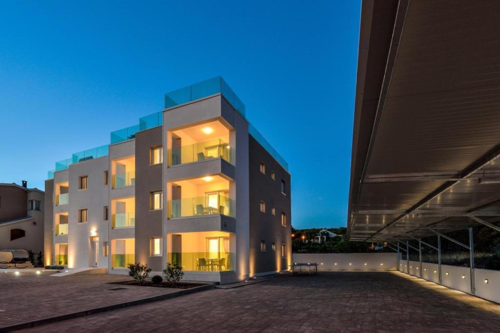 Luxury Apartment Arta-2 With Heated Pool And Jacuzzi Bibinje Extérieur photo